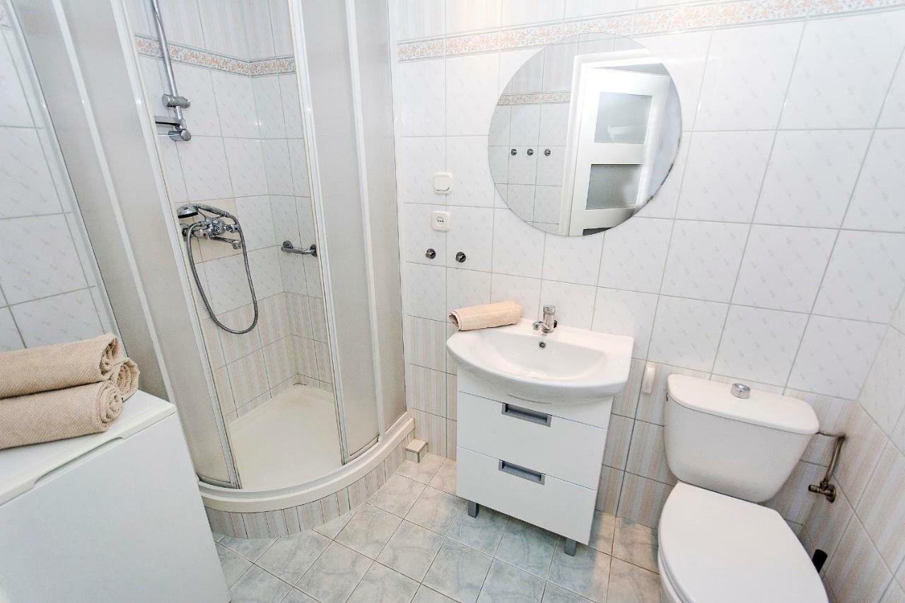 Sunny Suite In Center Of 索波特 外观 照片